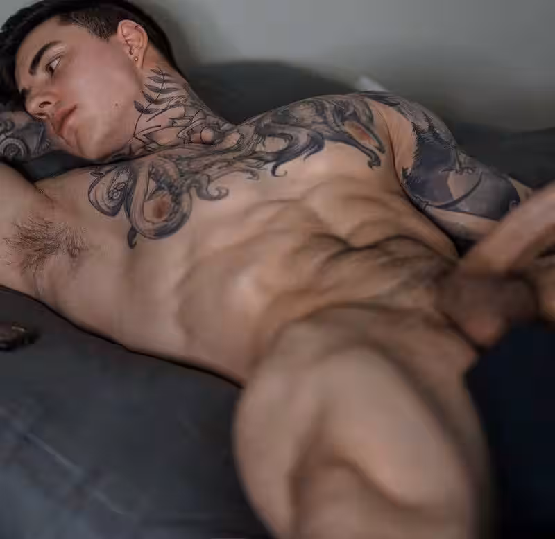 Considerate pleasuring himself huge dick Jakipz pic leak
1