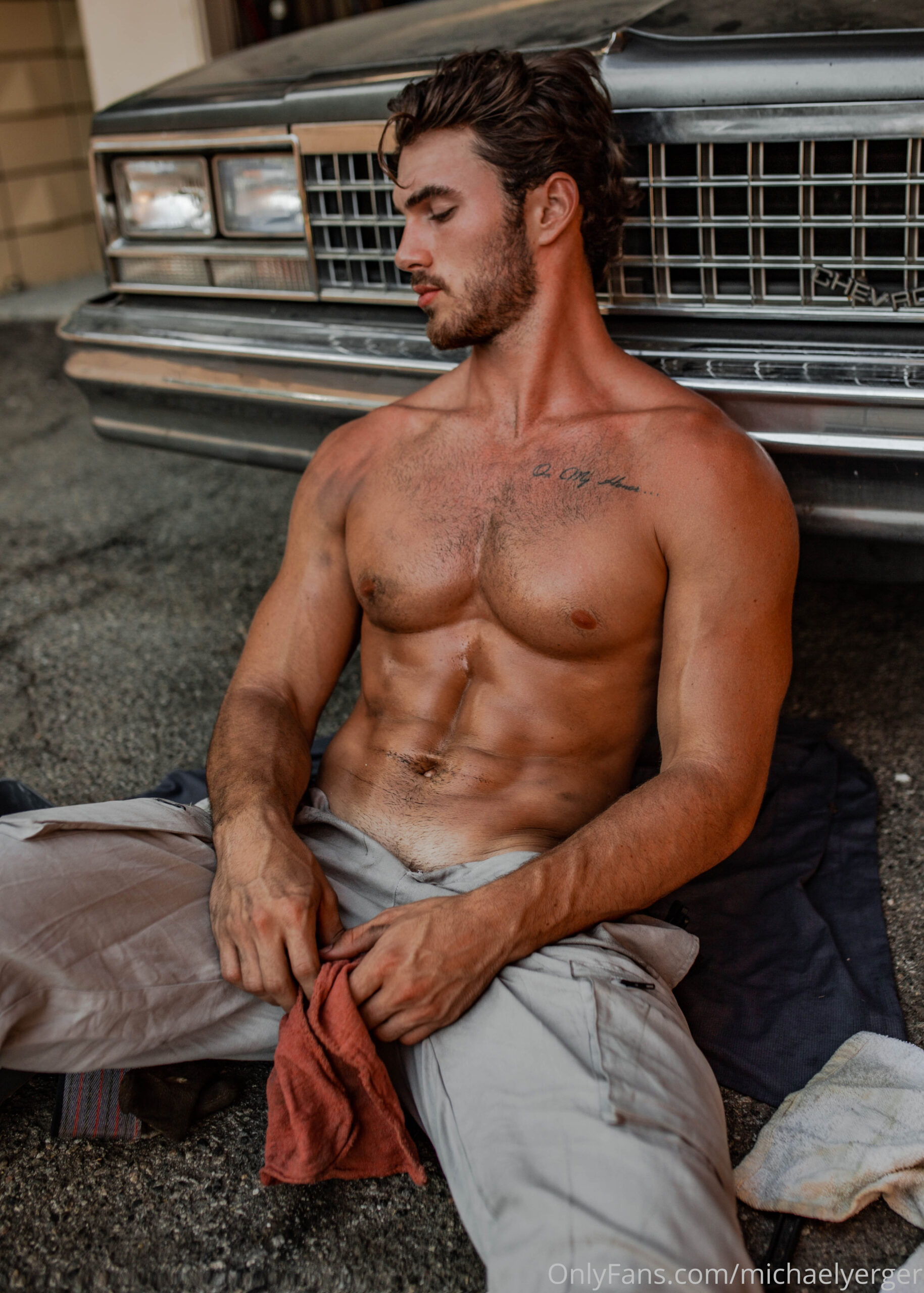 Sensational Babe survivor reality tv show michaelyerger leaked nudex
1