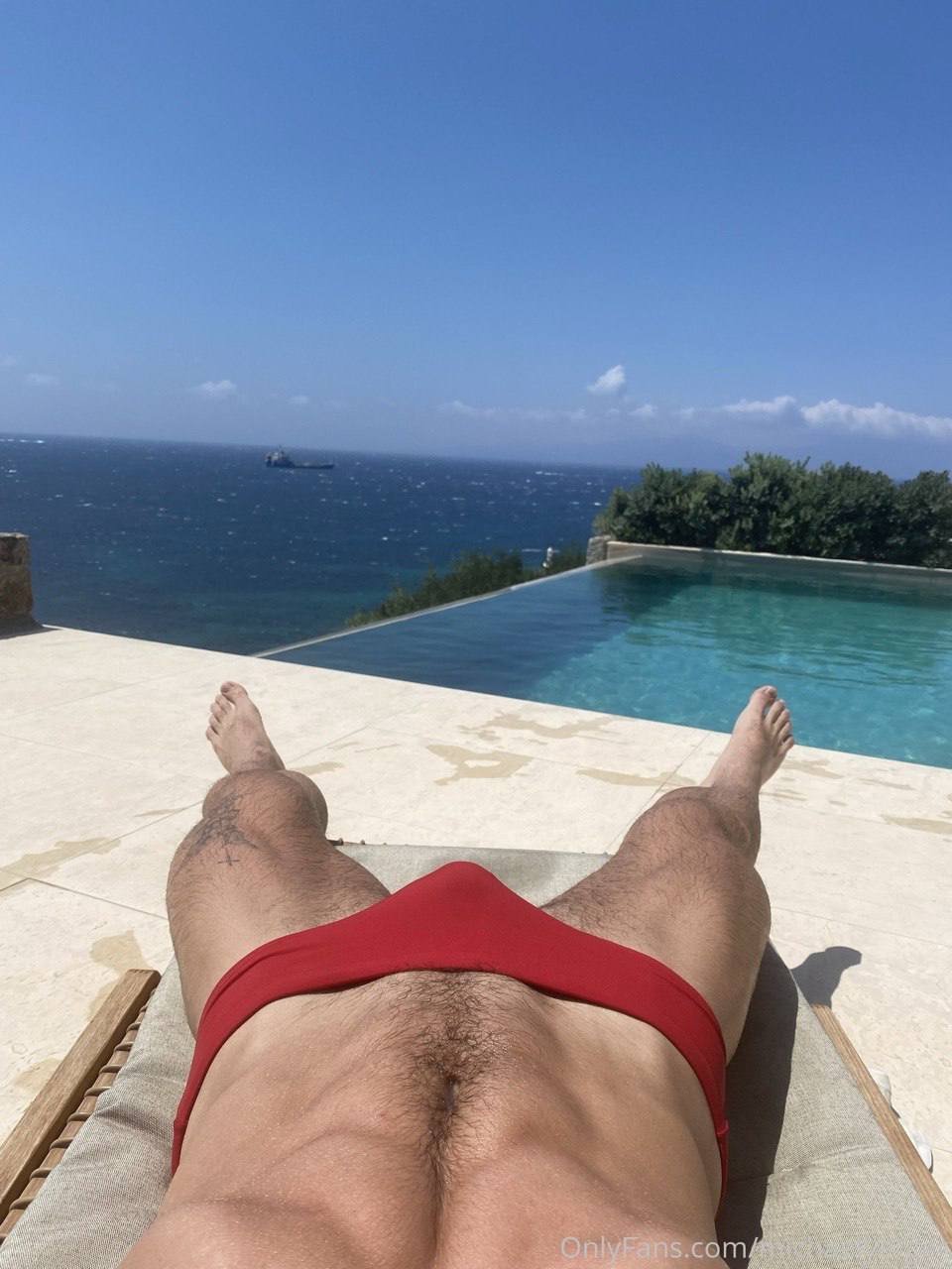 Dazzling  survivor reality tv show michaelyerger Onlyfans Leak Video Epic
6