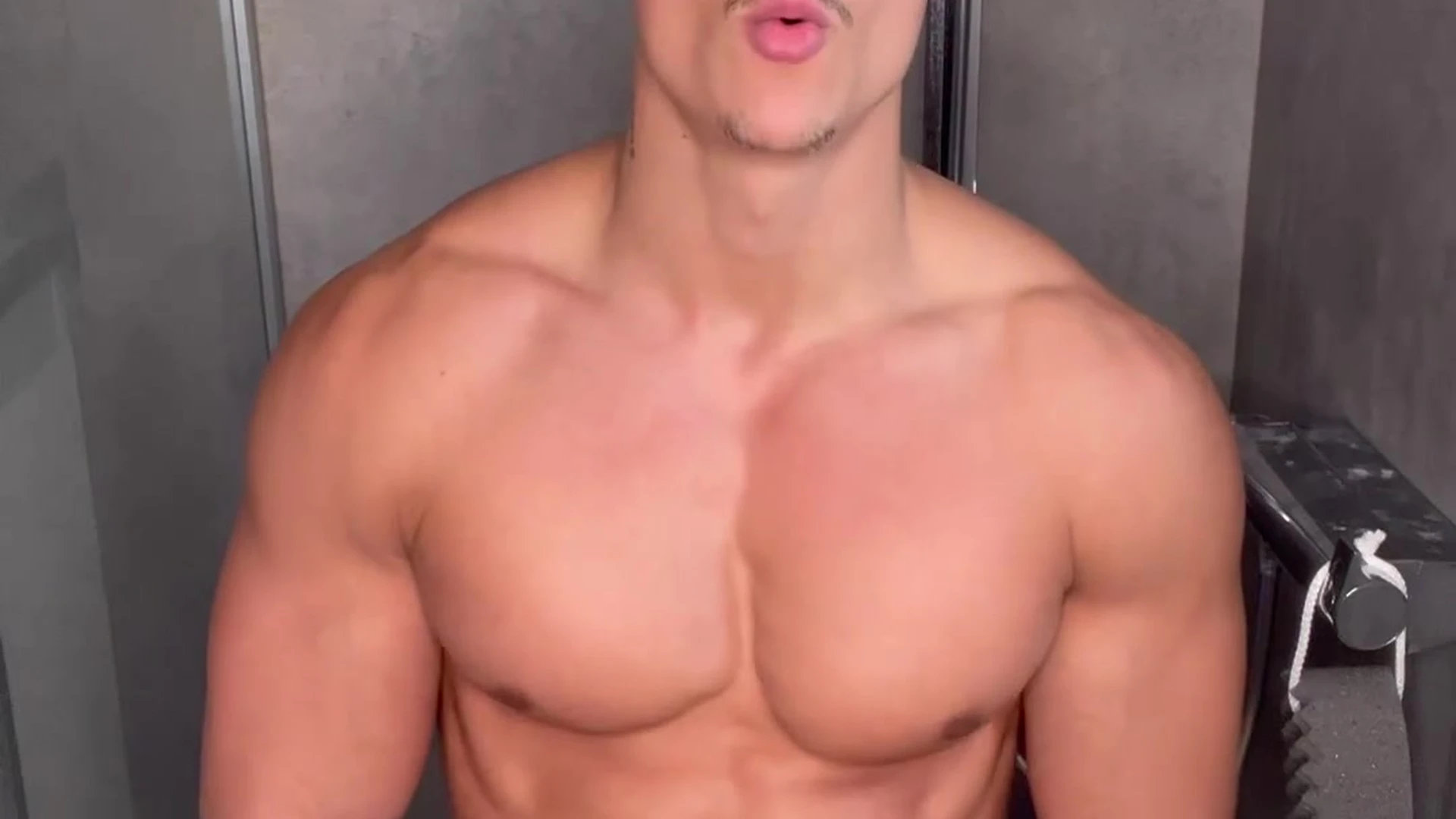 Adventurous  STUD Levy Van Wilgen leaked only fans video full Epic
36