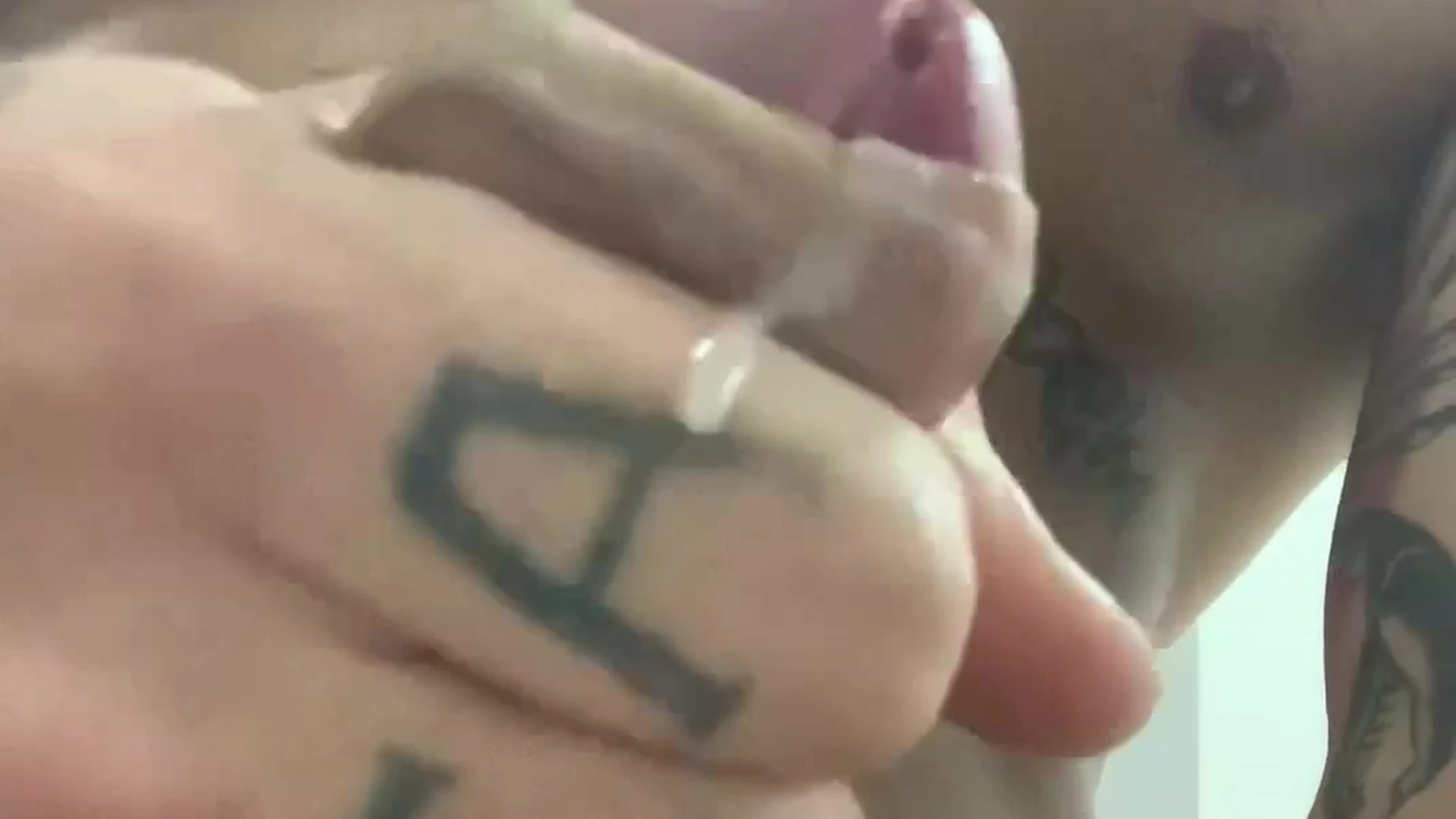 Adventurous  sucking Viciante Luiscoppini only fans
1