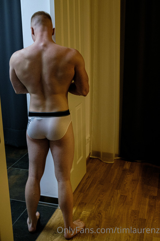 Affectionate masturbating famous timvylo timlaurenz muscle
6