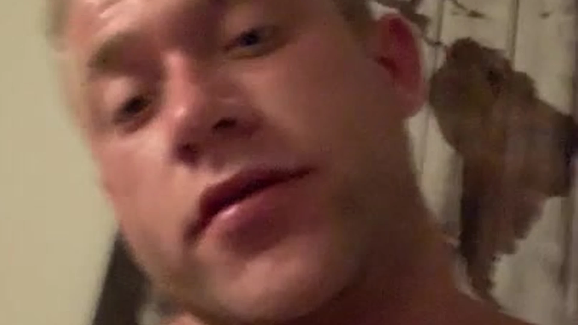 Ambitious  flexing Inspiring jakedaniel masturbating
0