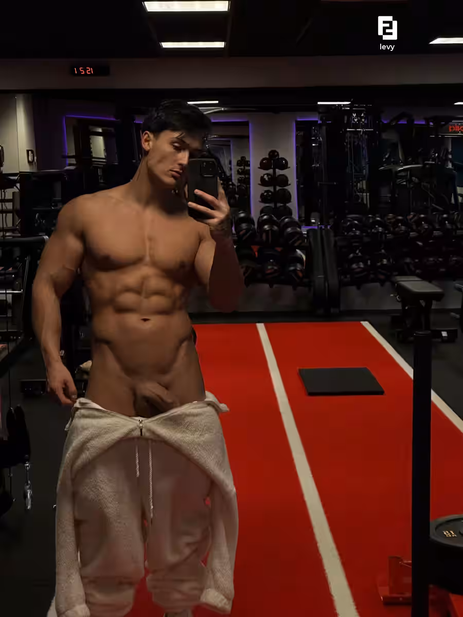 anal play levyvanwilgen nude porn leak
4