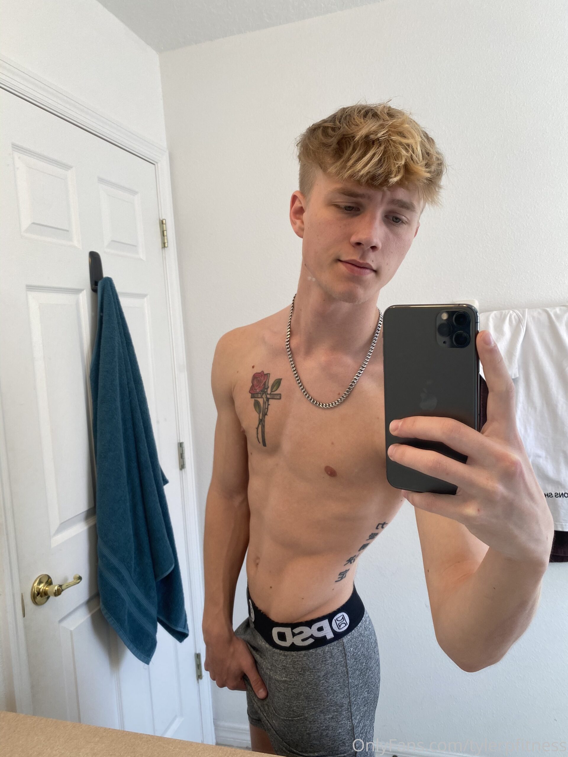 artistic nasty Tyler Pauley leaks pic Video Exposed
0