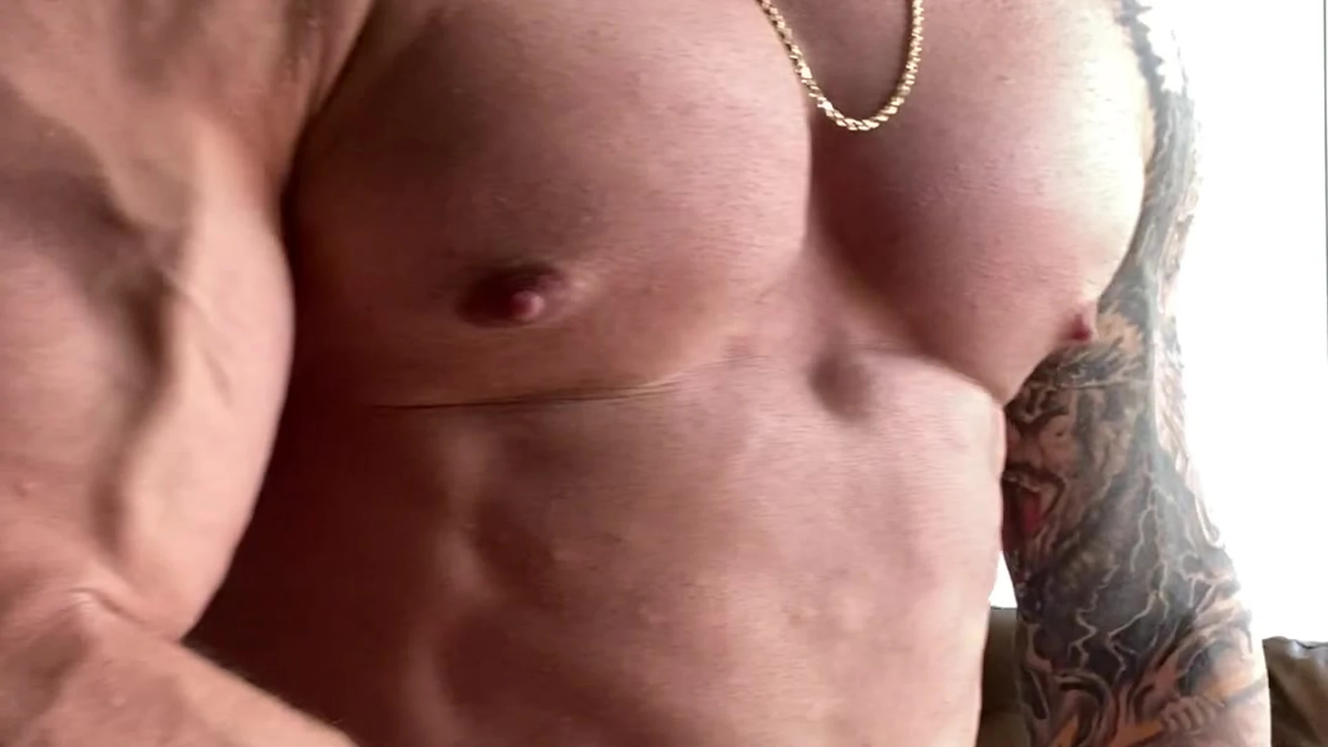 Babe bodybuilder Jake Daniel nude porn leak Epic
0