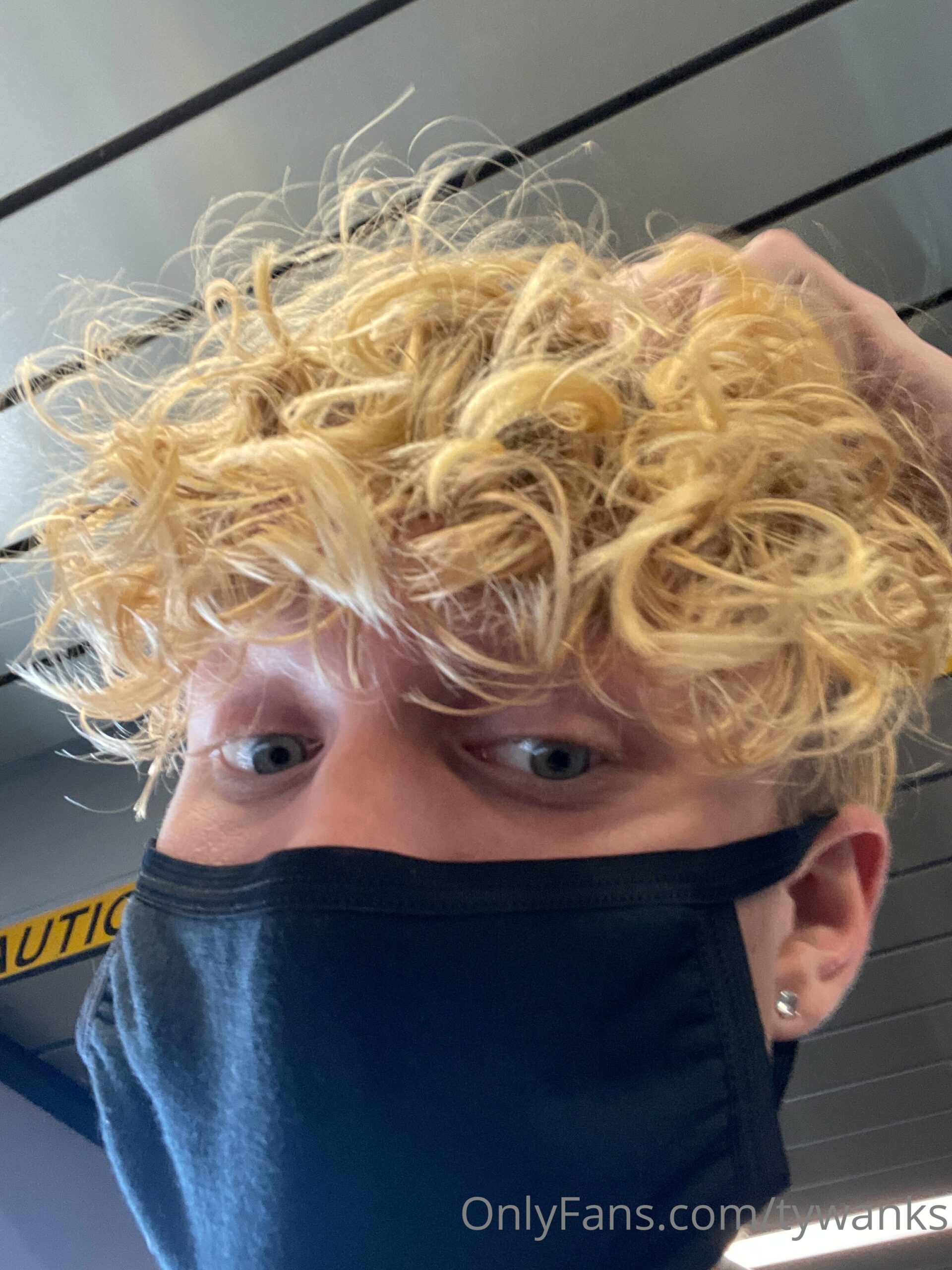 BABE sensual Tyler Pauley ass Epic
2