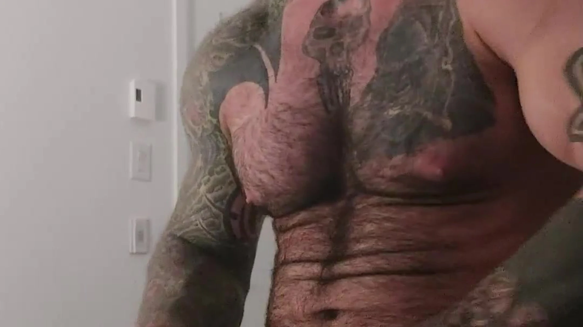 Beard iammkage masturbating Sensational
0