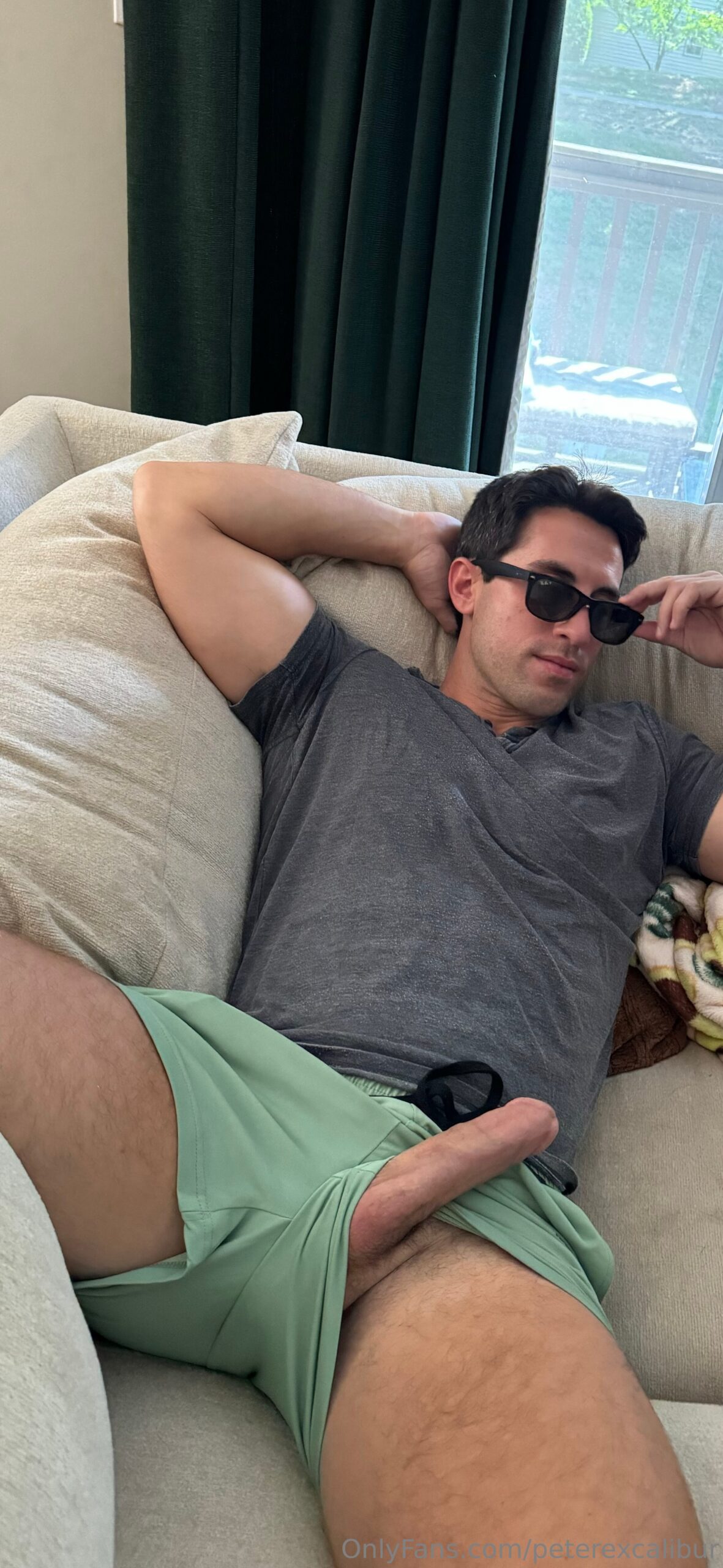 bisexual Peter Excalibur Patreon leak Sensational
6