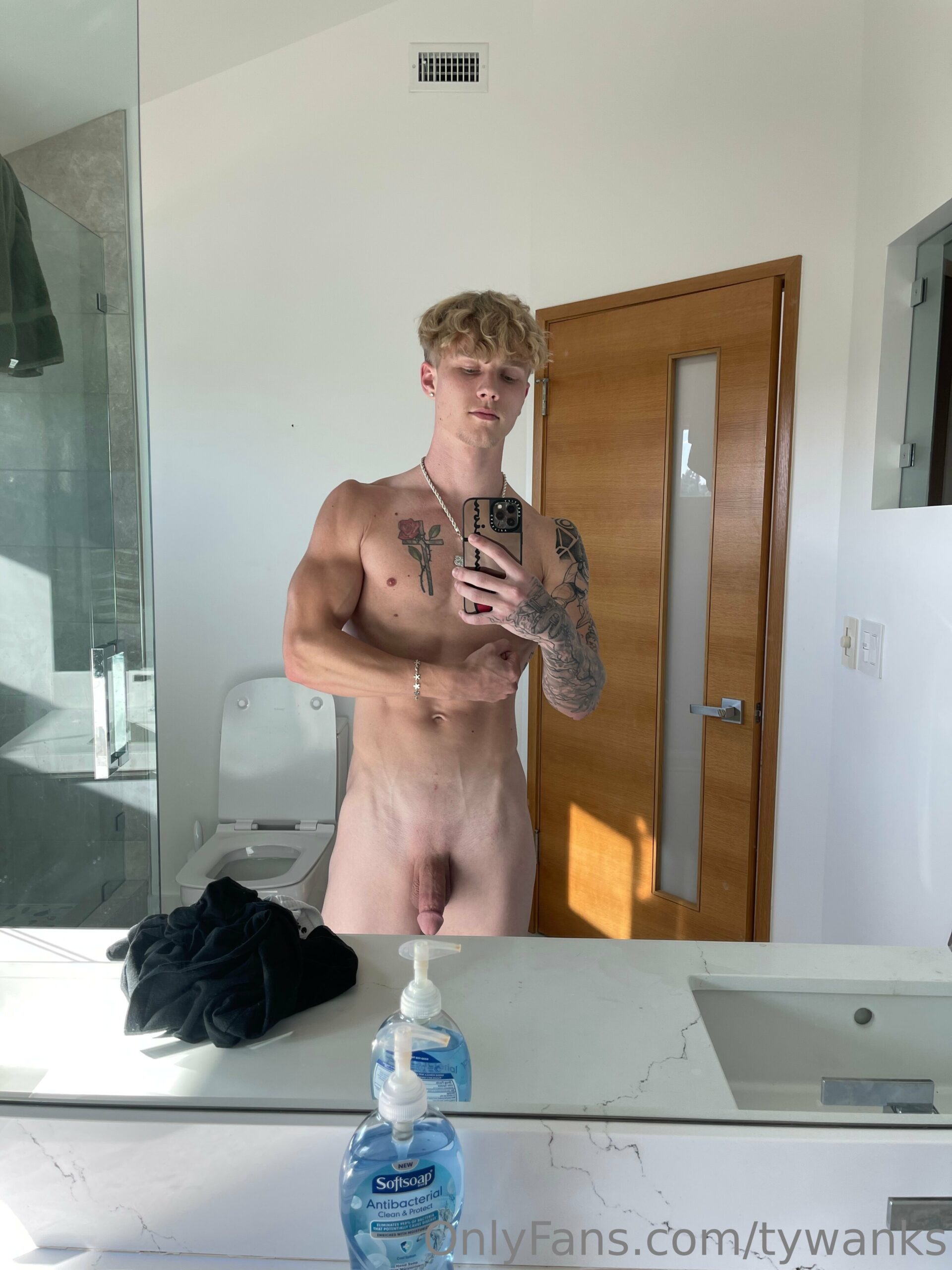 bubble butt twinkish Tyler Pauley nude FullVID Epic
0