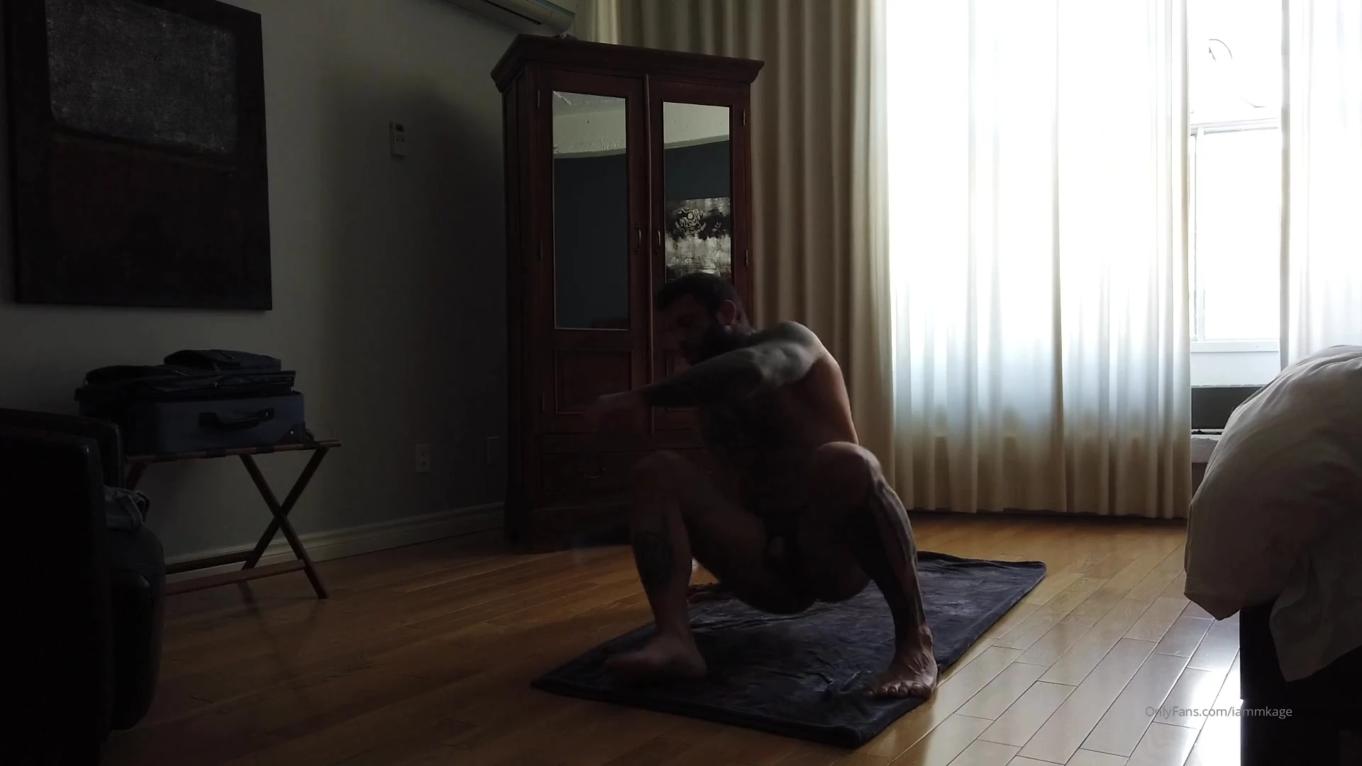 Commanding Markus Kage cams Sensational
0