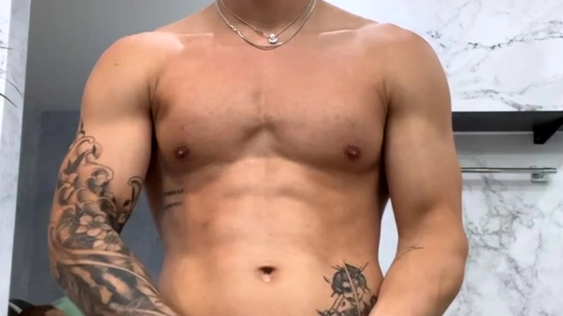 Courageous gooning tiktoker evanlamicella nude porn leak
0