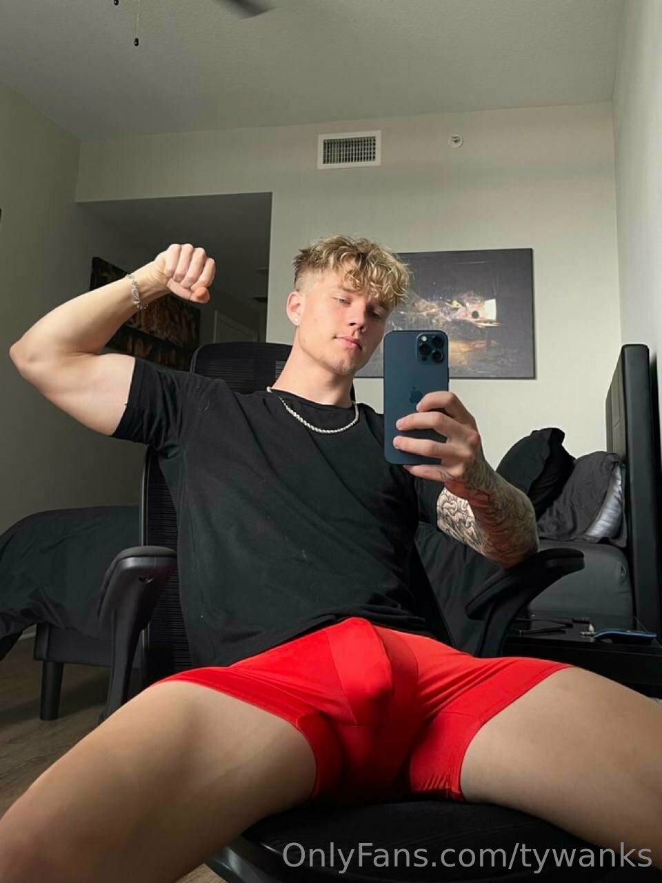 Devoted nasty tywanks leaked sextape EXPOSED
1