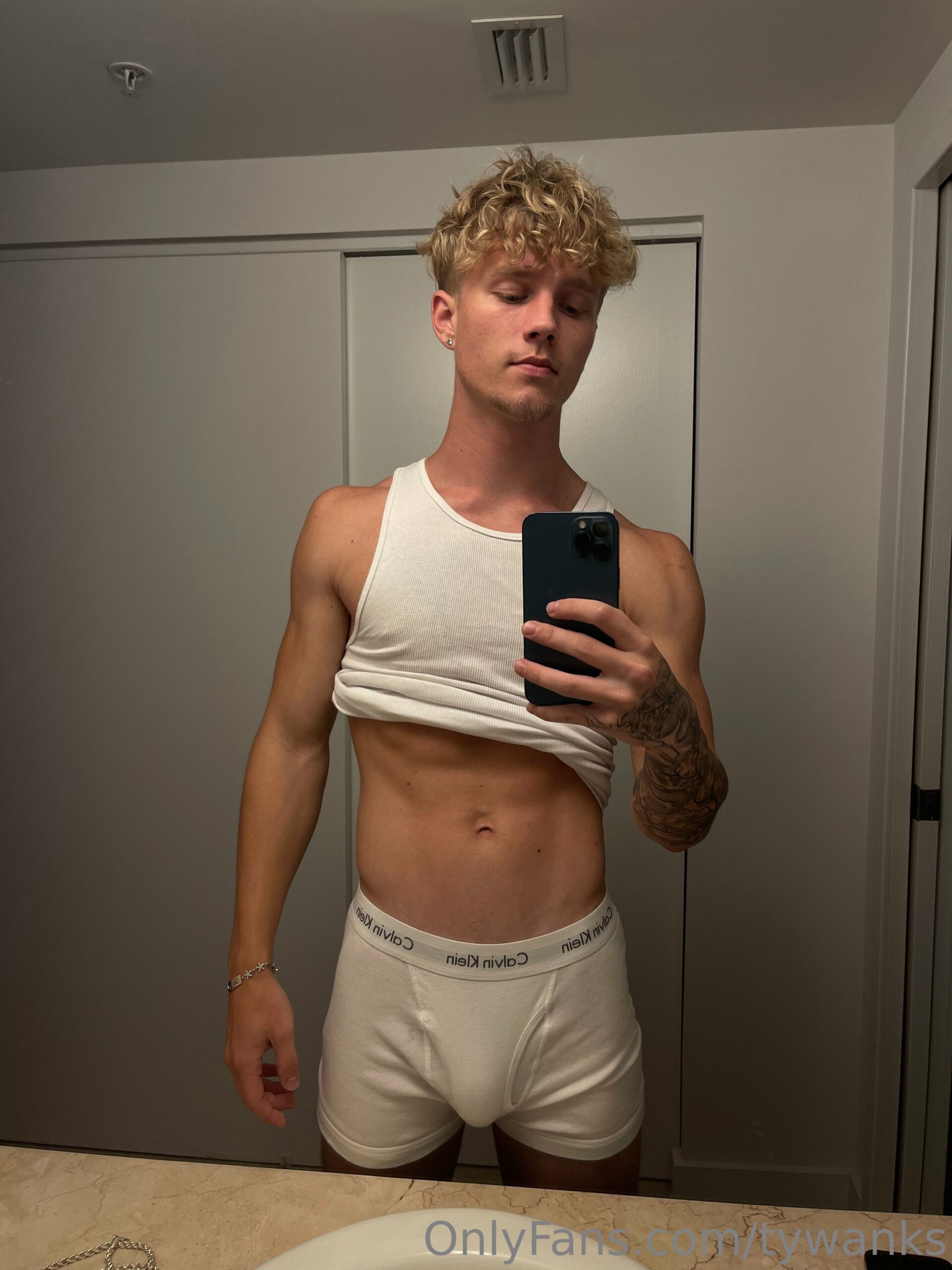 Devoted twinkish troytempts sexy onlyfans leak Epic
0