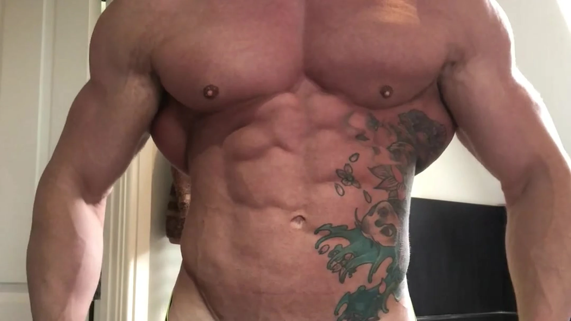 dirty gooning glistening Charlie London nudes free
5