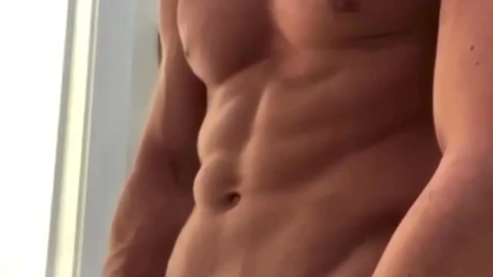 Empowered pleasuring himself survivor tv show michaelyerger porn
112