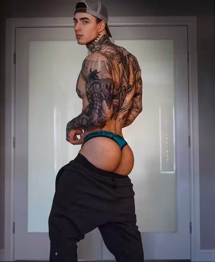 Epic Assertive huge cock Jakipz nude pecs
3