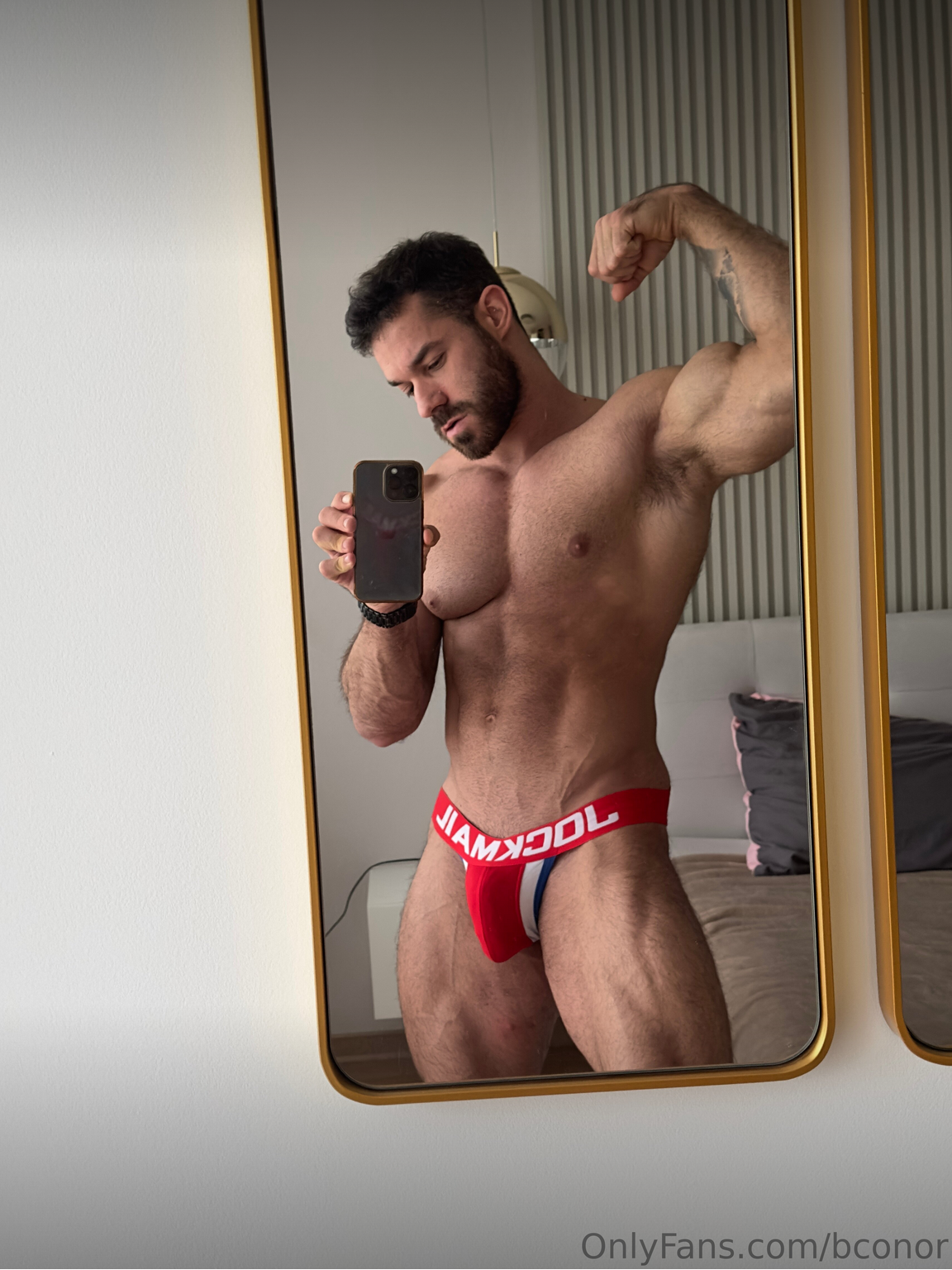 Epic Chiseled Ben Conor leaked
							
					 0