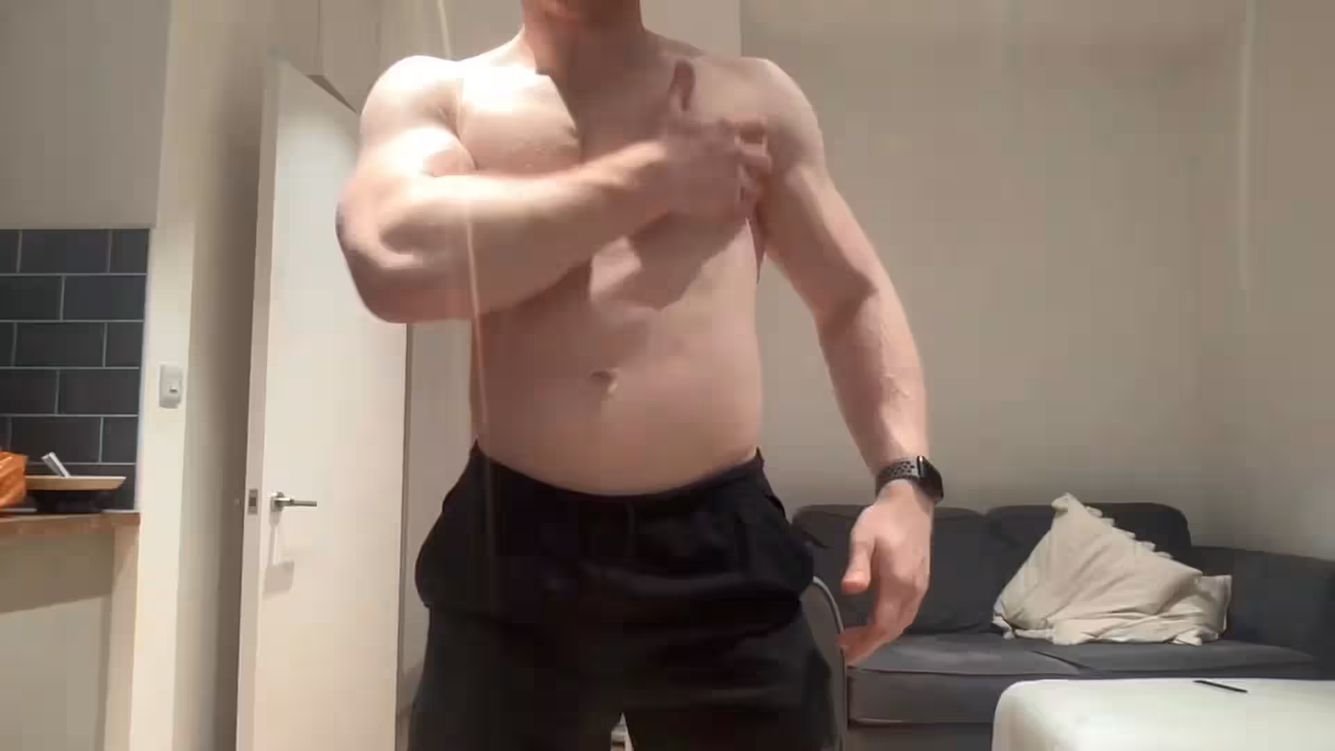 Epic glistening Muscleginger Onlyfans nude
0