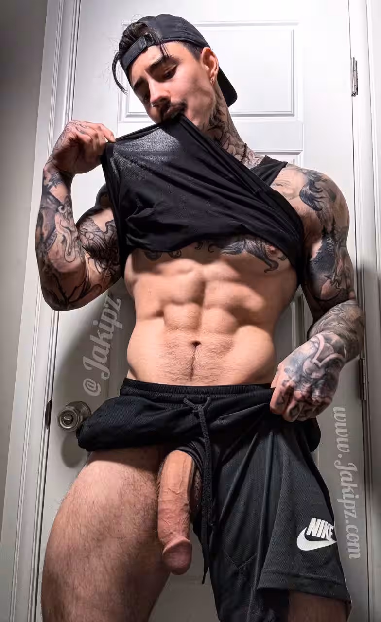 Epic huge dick Jake Andrich sexy pic
3