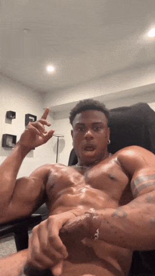 Epic masculine sighyuh prettyskinboi sex leak video full
208					 100%