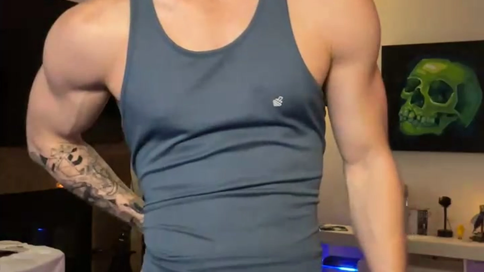 Epic pocketpussy danbenson pic leak
2