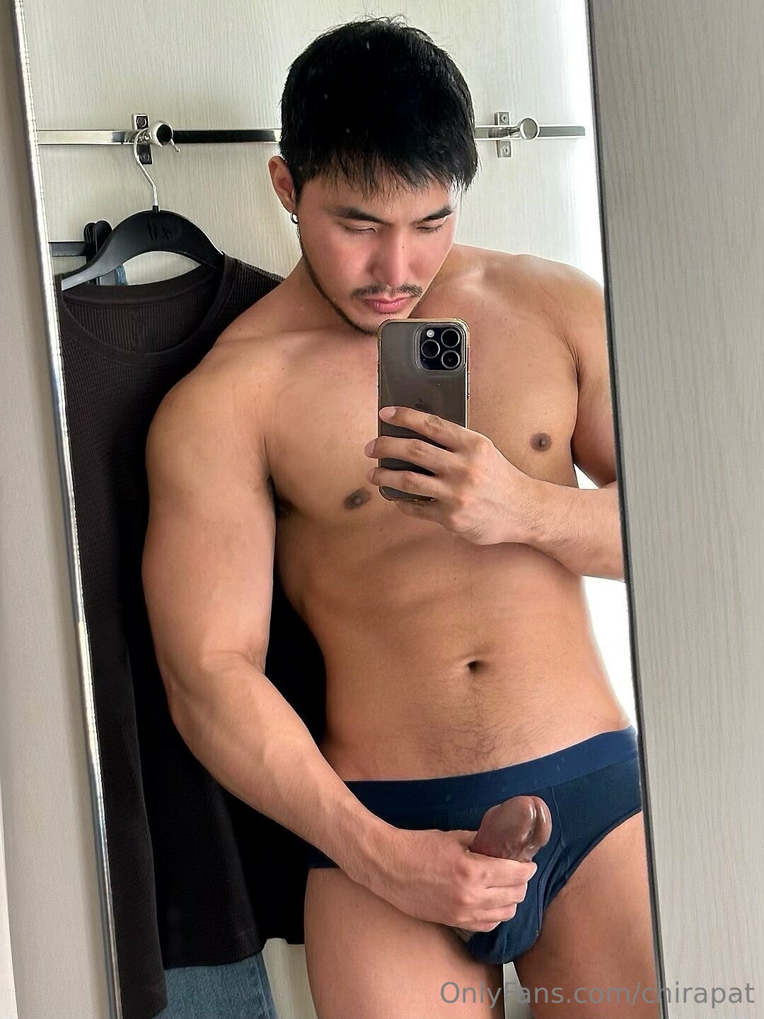 Epic sexy hoe asian chirapat sex
0