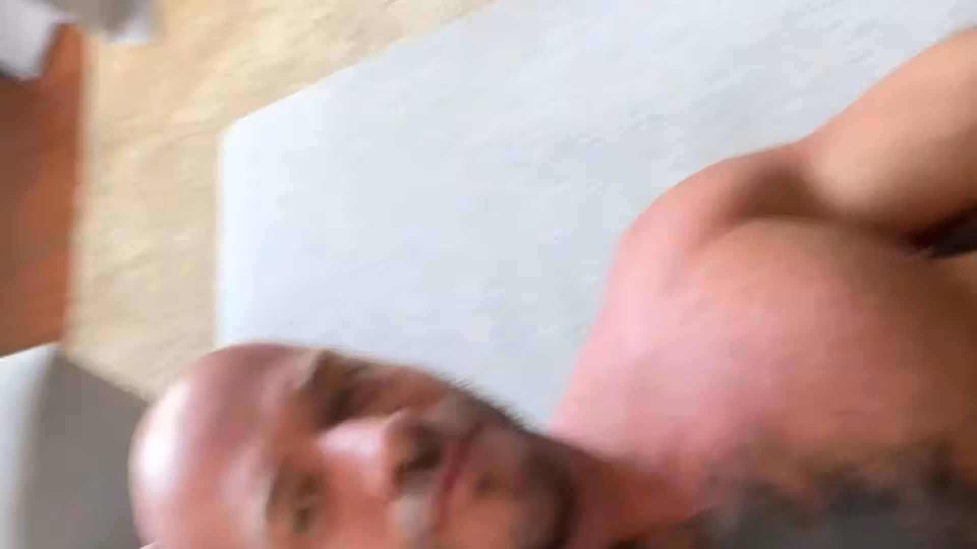 Estarón papixtrong nudes Clip
0