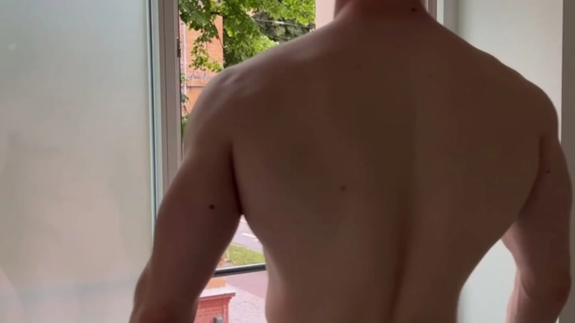 Exposed Benevolent muskulös timlaurenz porn
0