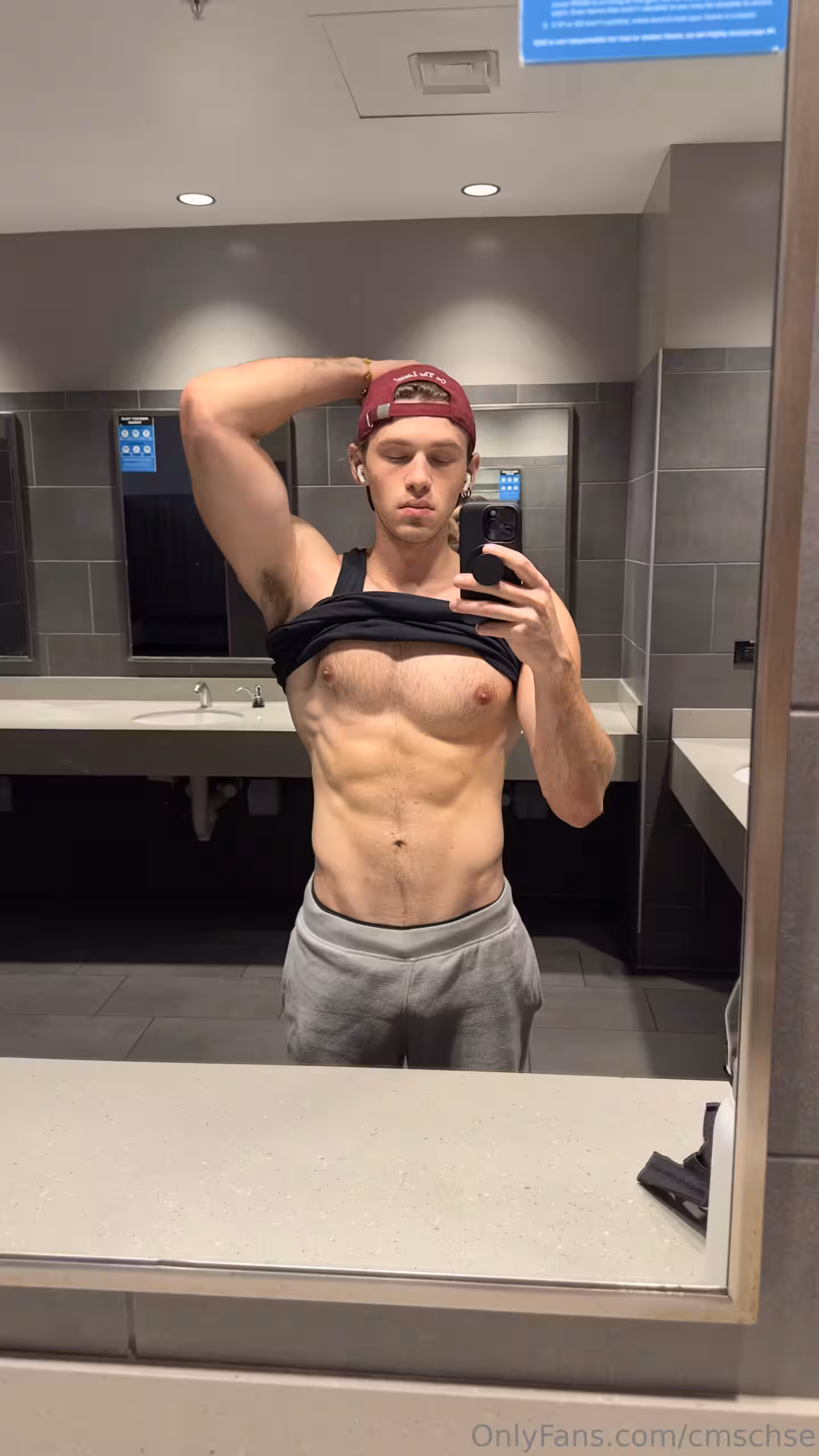 Exposed ChaseStobbe cmschse fapello
1