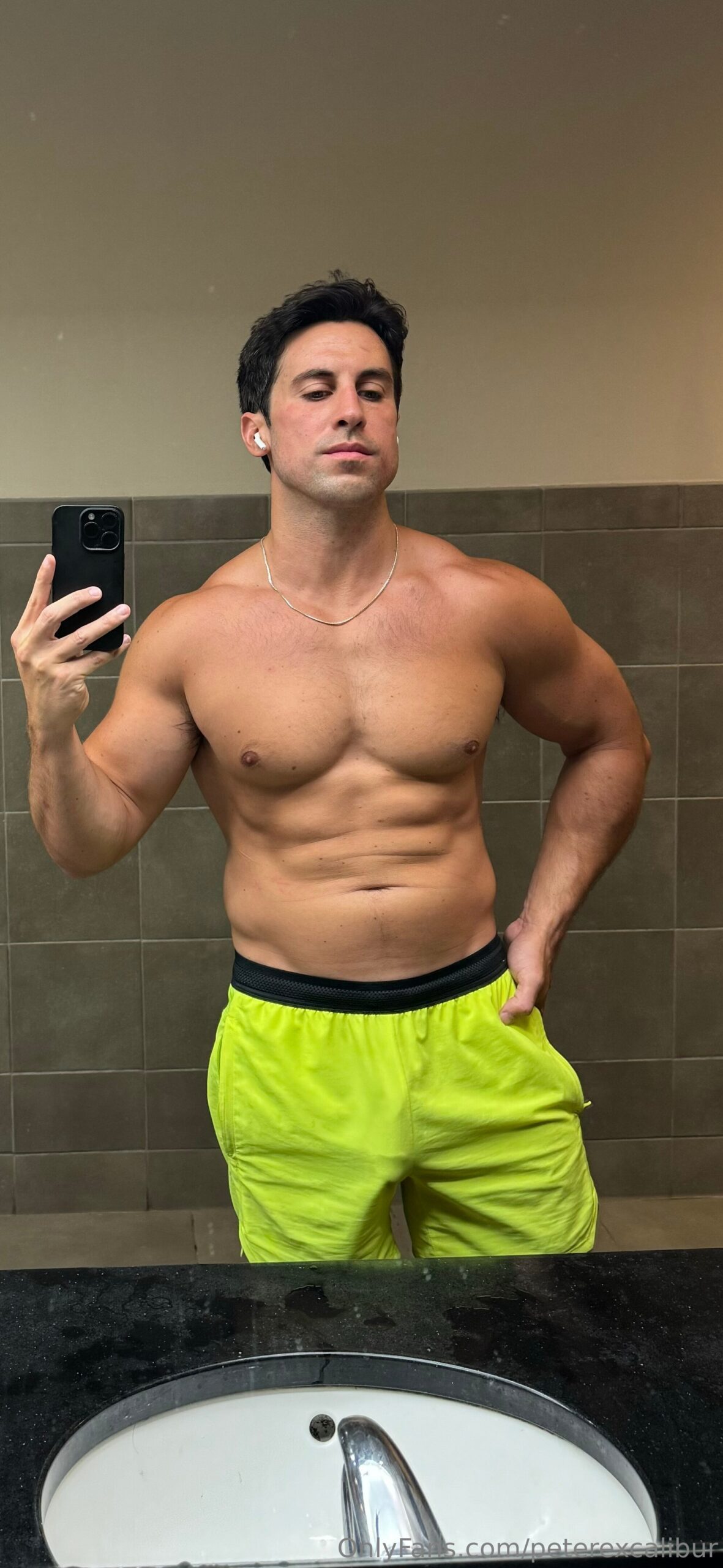 Exposed daddy Peter Excalibur cock
1