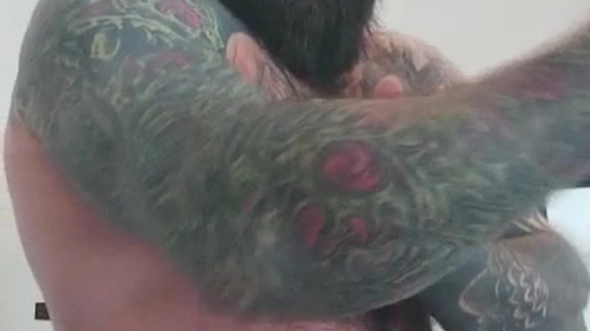 Exposed hairy Markus Kage onlyfans leak pic
0