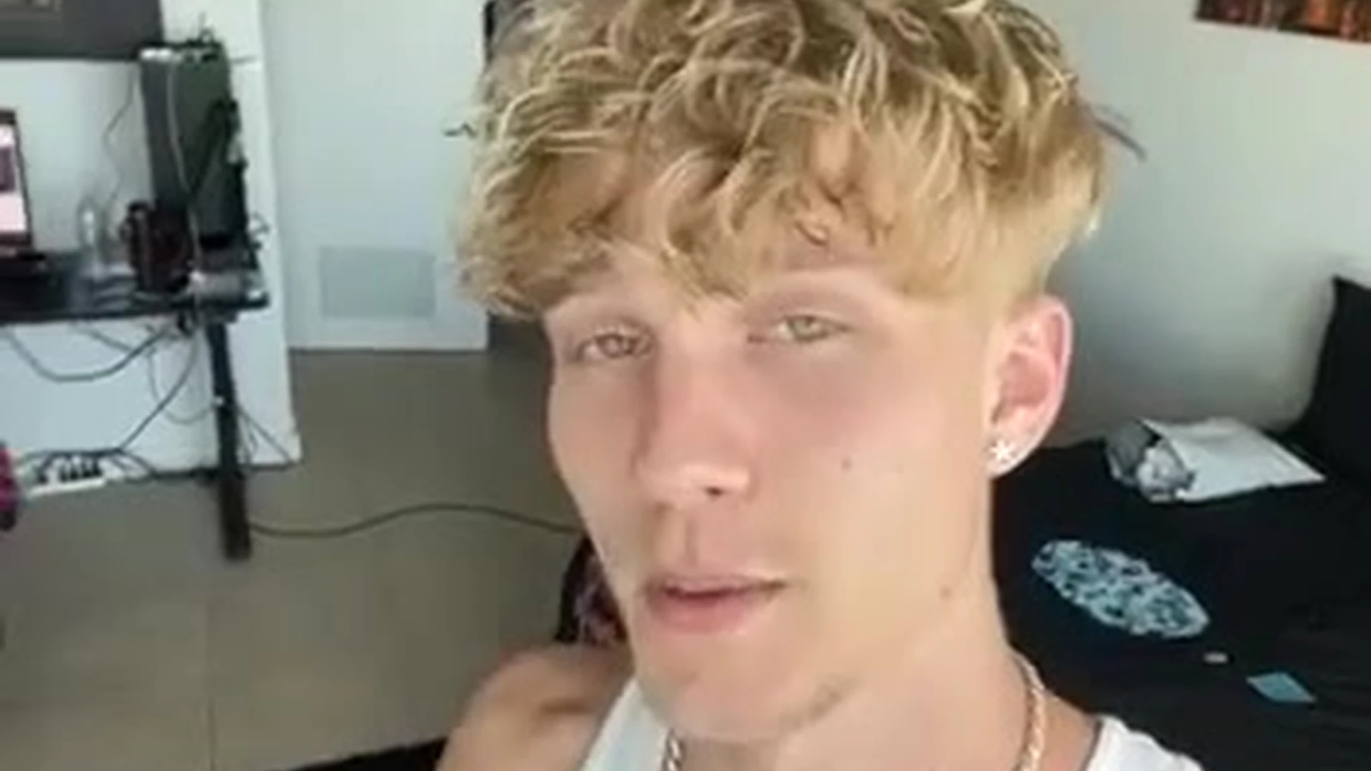 Exposed hoe Filthy Tyler Pauley onlyfans leaked pics Vid
2