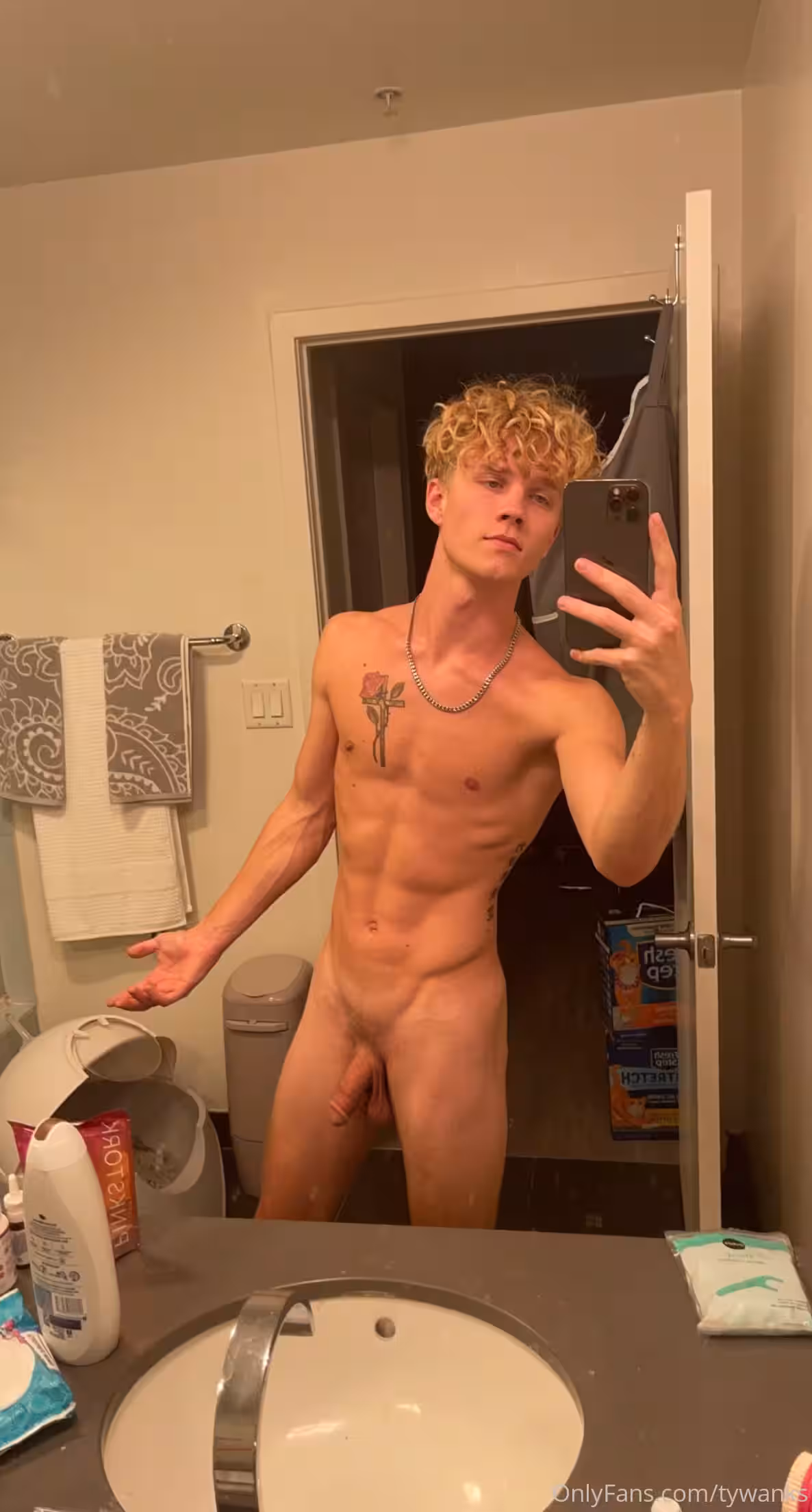 Exposed hoe nasty Tyler Pauley leaked only fans Full Video Leaked
0