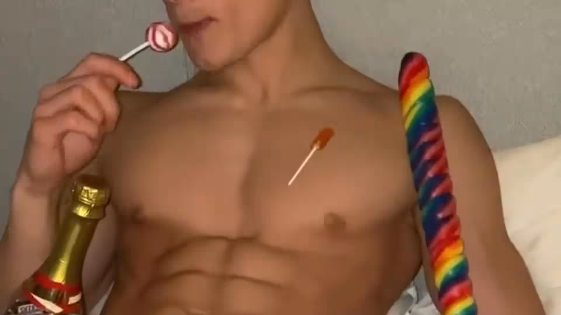 Exposed impressive Seductive Leo Stuke pic leaks Vid
7