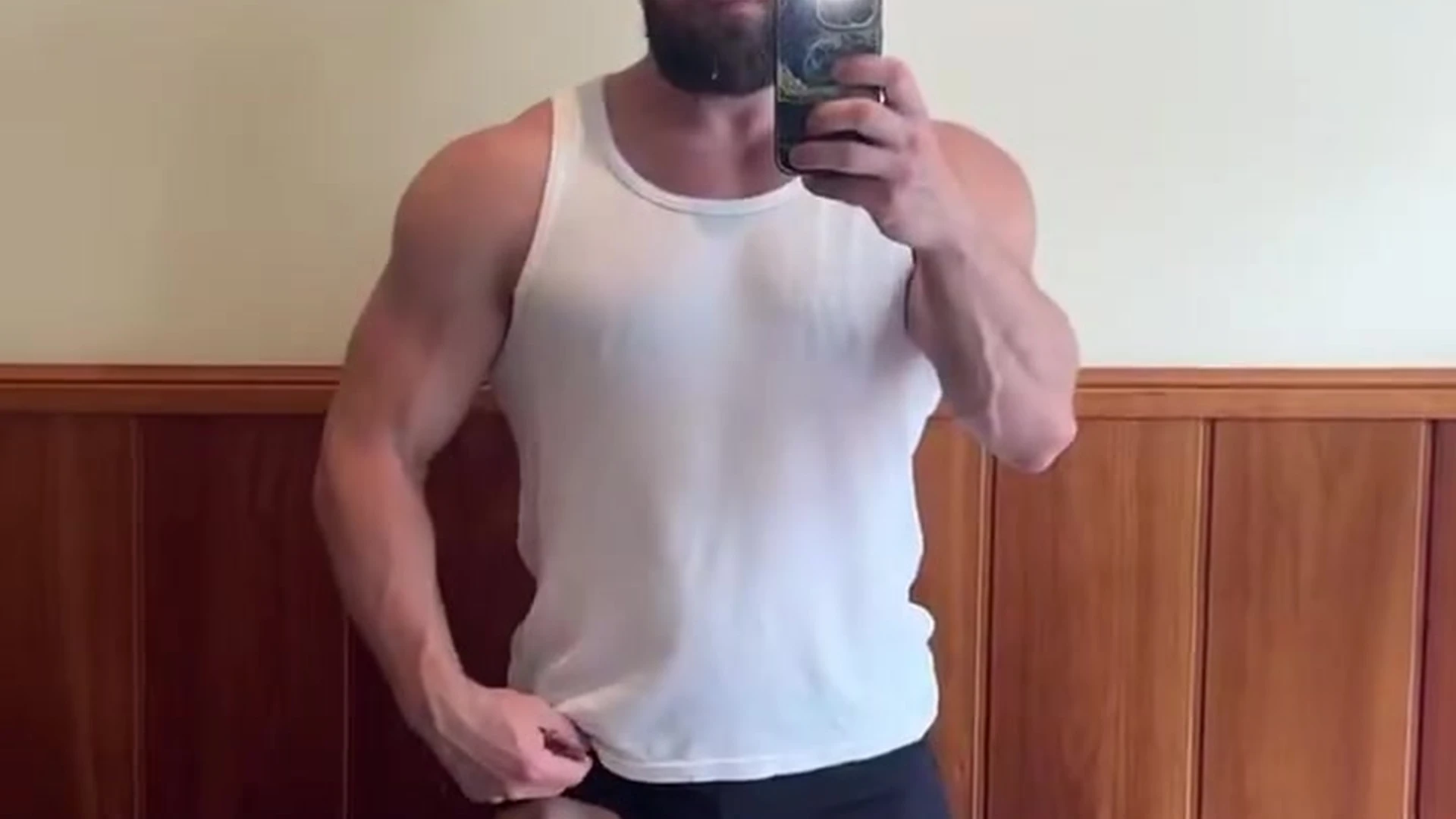 Exposed manwhore Gay daddy Dellzzy leaked onlyfans pic Full Movie
0