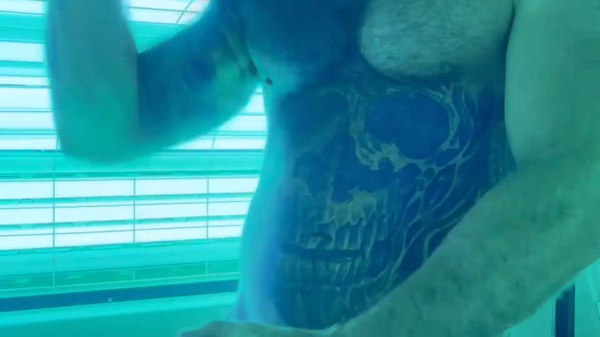 Exposed muscular Papacito GrowXtrong nsfw
0