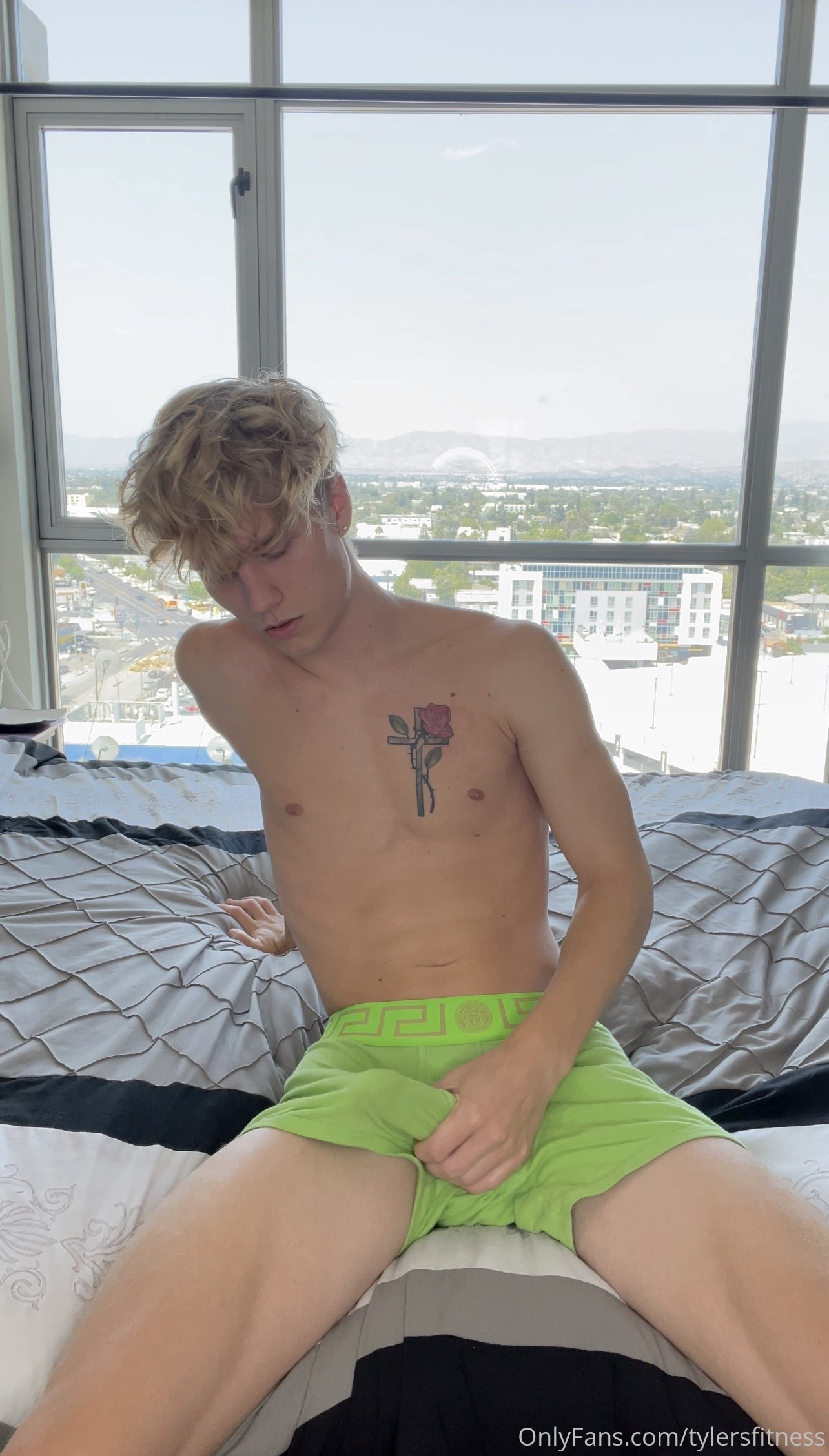 Exposed nasty Tyler Pauley sex
0
