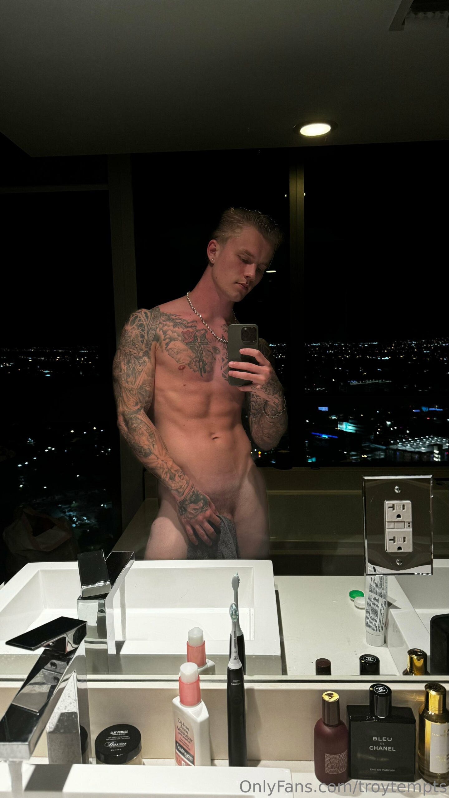 Exposed sexy bitch jock tywanks onlyfans
0