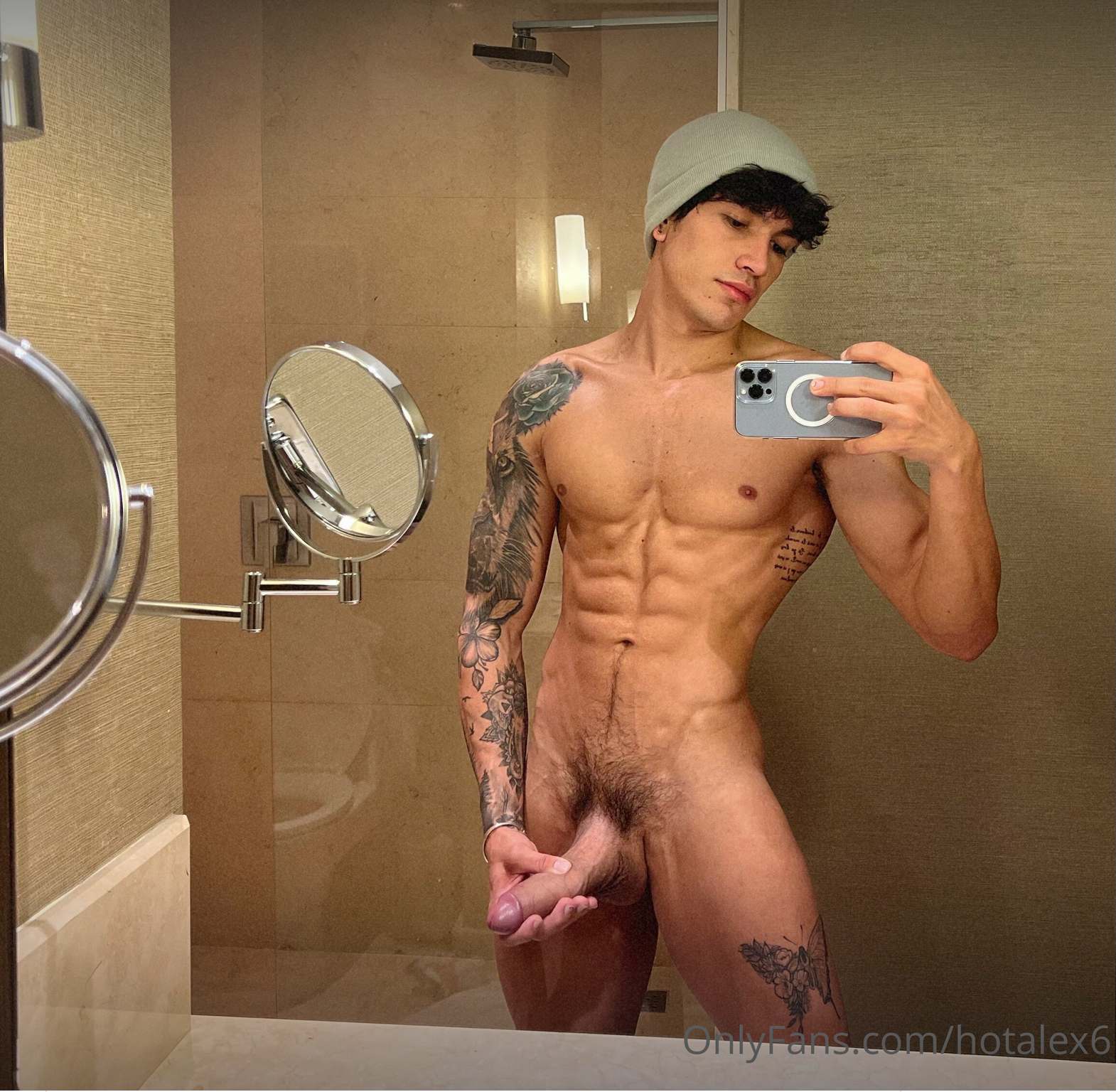 Hole-wrecking Alejandro Pino ass Epic
0