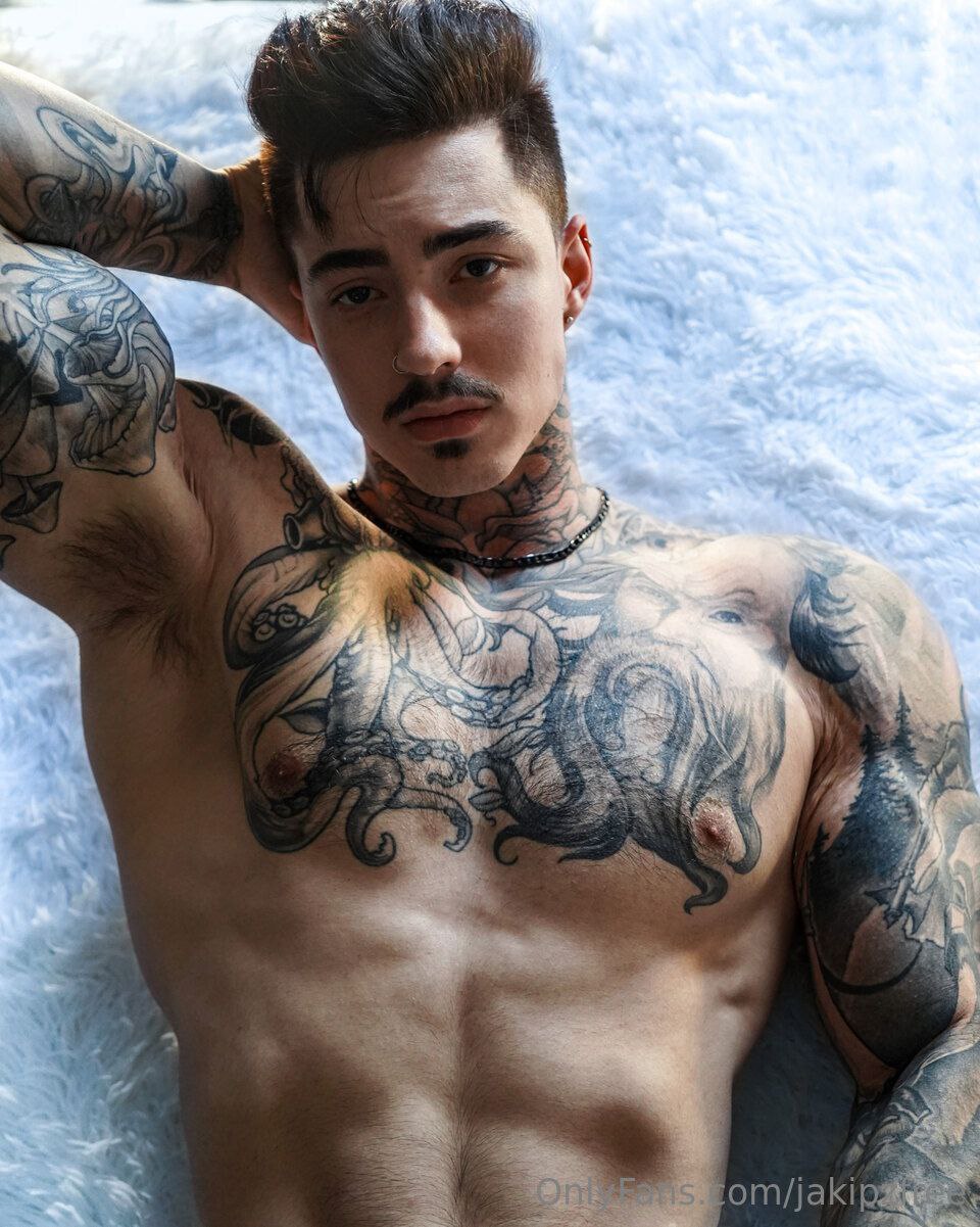 huge cock Jakipz fapello
7