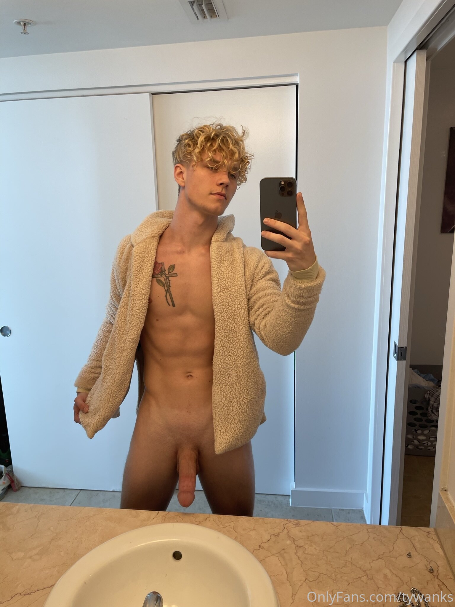 influencer twinkish tywanks onlyfans naked Sensational
0