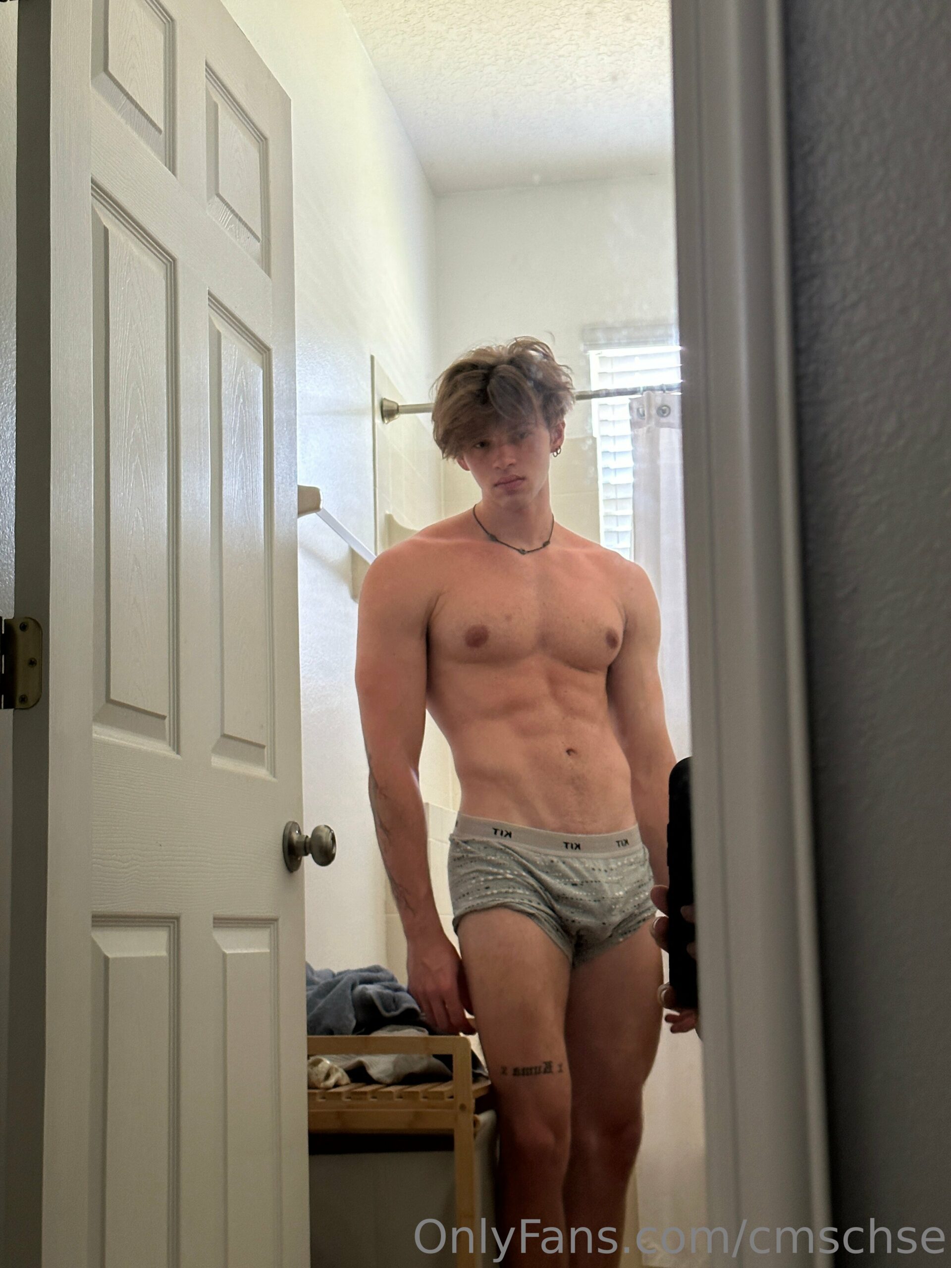 male cumslut ChaseStobbe Chase Stobbe  full vid Epic
2