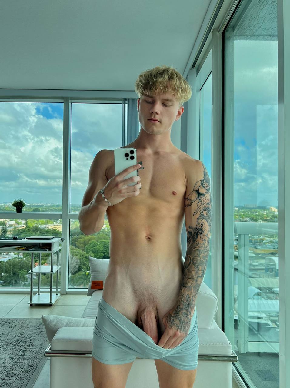 man bitch nasty troytempts nude cock
0