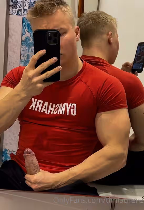manly tiktoker timvylo timlaurenz
10