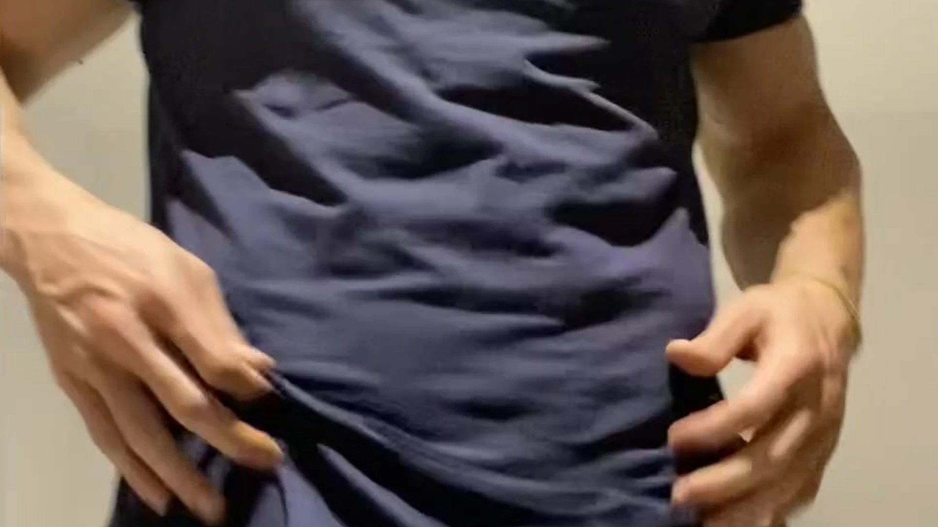 Masculine mariohervas erome
7