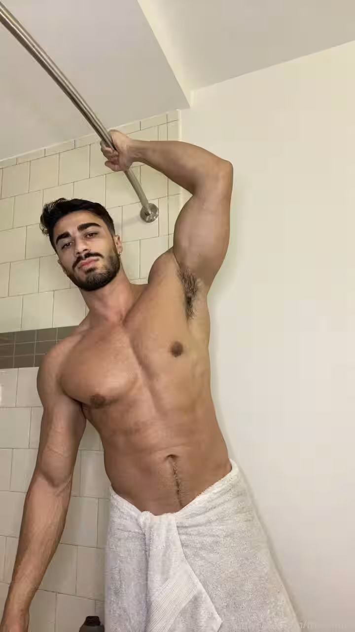 mosaffari98 Mohammadali Saffari Fansly Exposed
52