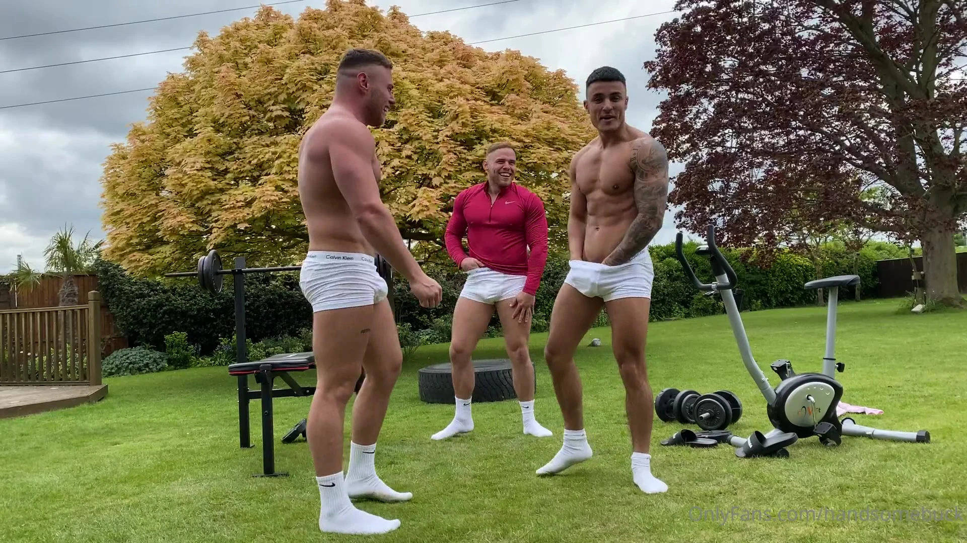 muscle beast handsomebuck nude Sensational
2