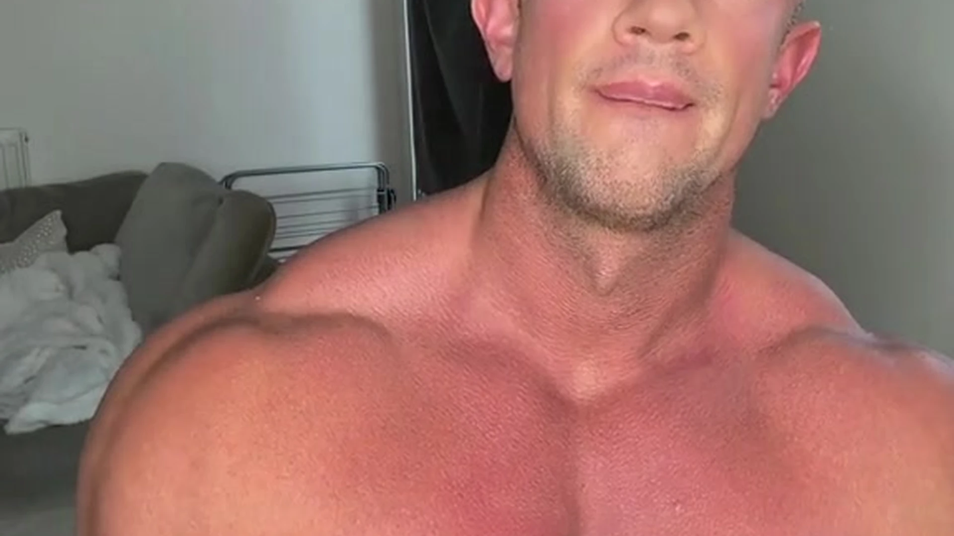 muscled god-like Charlie London Leak Onlyfans full vid Exposed
0