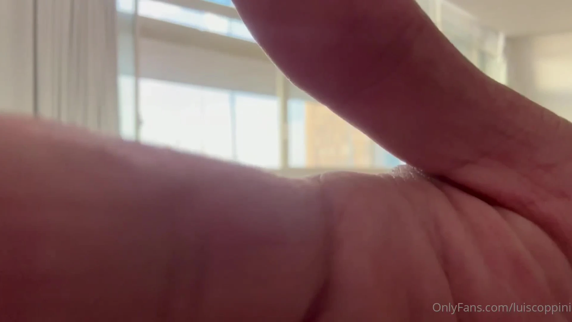 muscled Viciante Luis Coppini Naked Leaks
6